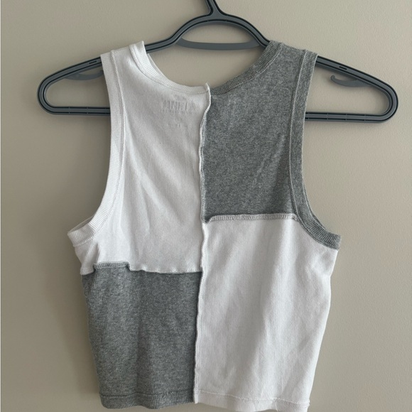 Hollister grey and white tank - Picture 2 of 3